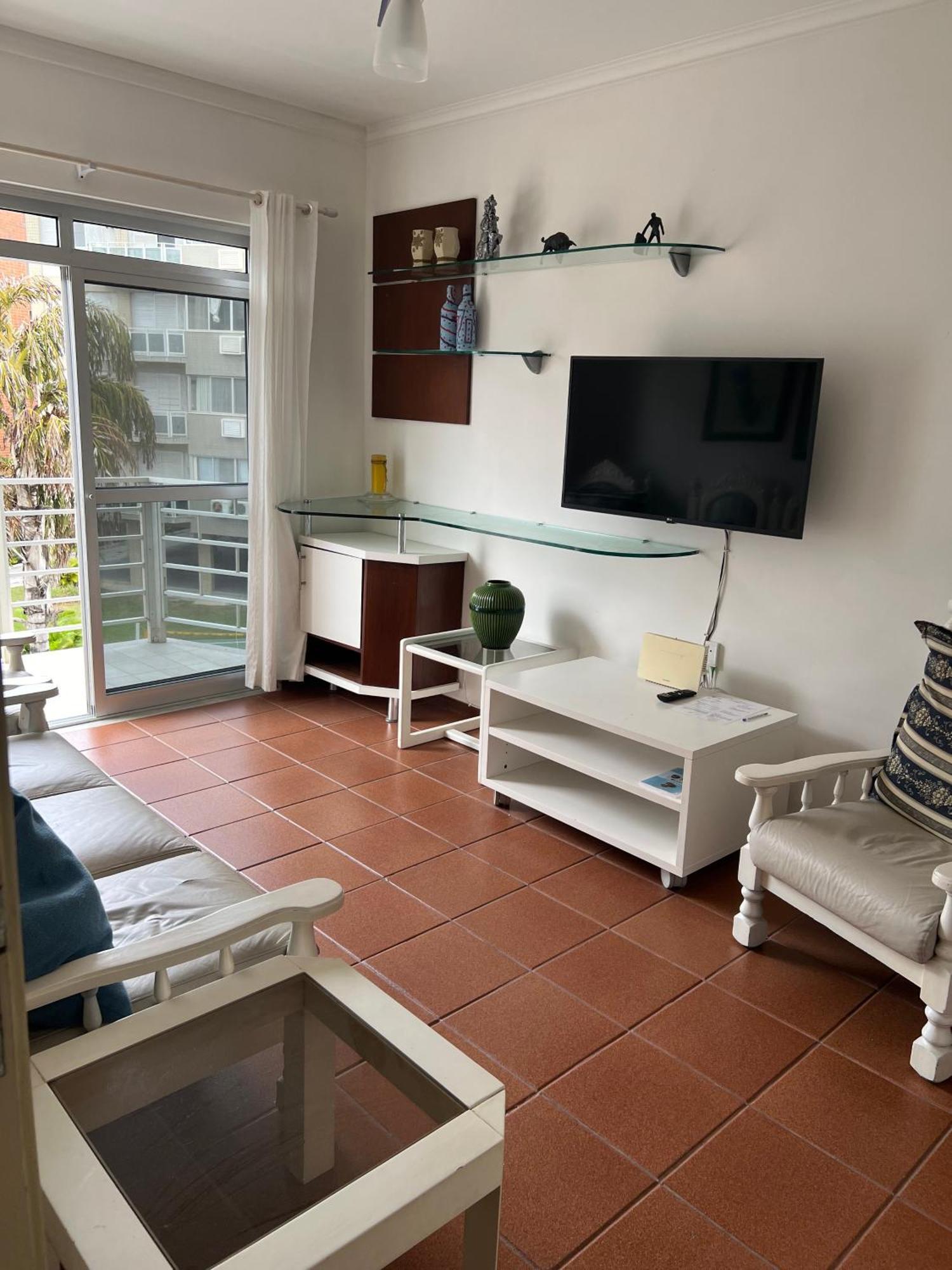 Apartamento Incrivel Em Cabo Frio Com Localizacao Privilegiada Ao Lado Da Praia Do Forte! Exterior foto